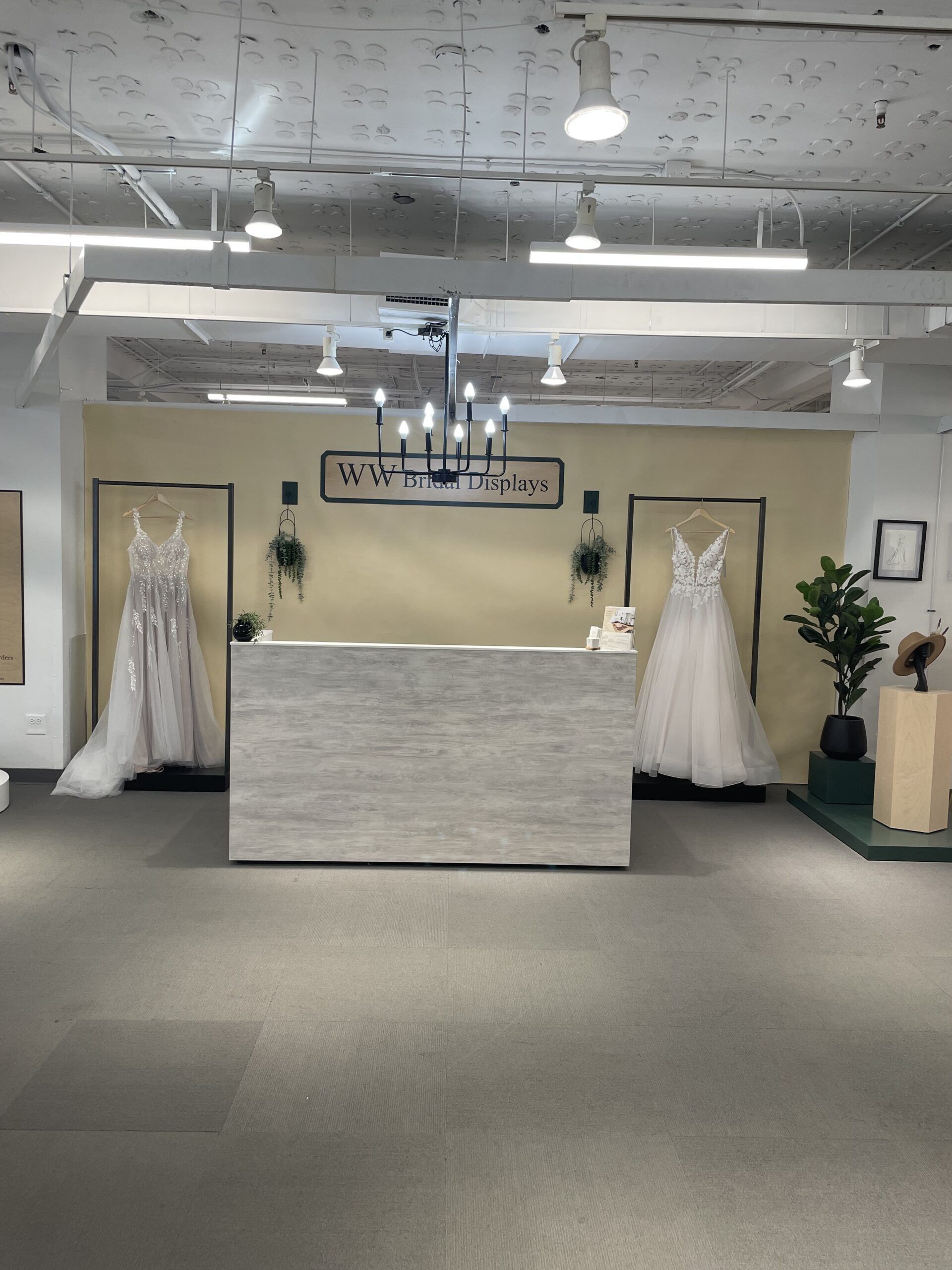 Single Platform Free Standing Dress Rack - Image 6